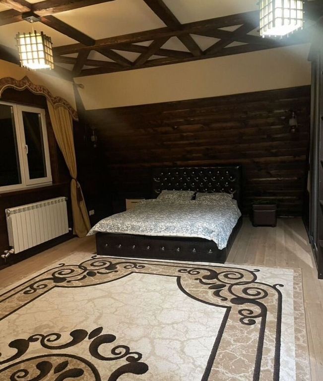 Семейный номер люкс с видом на горы