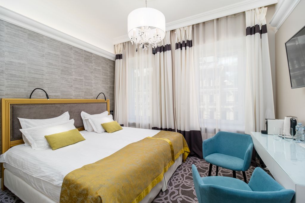 Двухместный номер с 1 кроватью Комфорт с видом на город с 1 или 2 раздельными кроватями