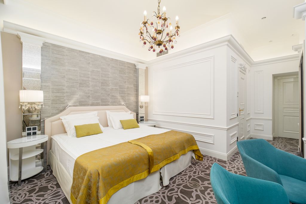 Двухместный номер с 1 кроватью Делюкс с видом на город с 1 или 2 раздельными кроватями