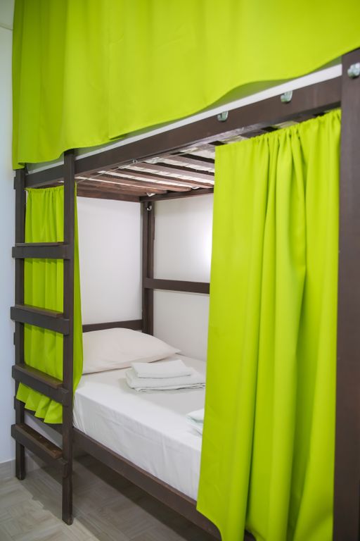 Многоместный мужской номер шестиместная мужская комната