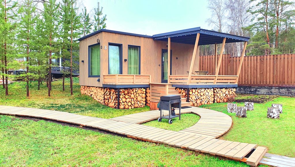 Дом Уютный домик Большая студия