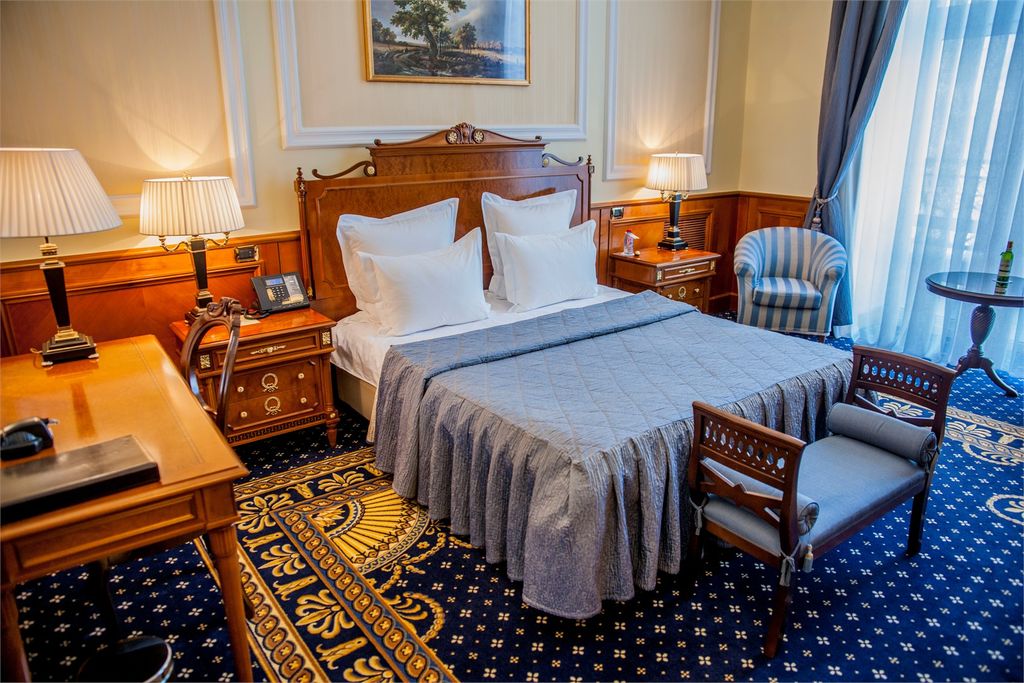 Двухместный номер с 1 кроватью Гагаринский