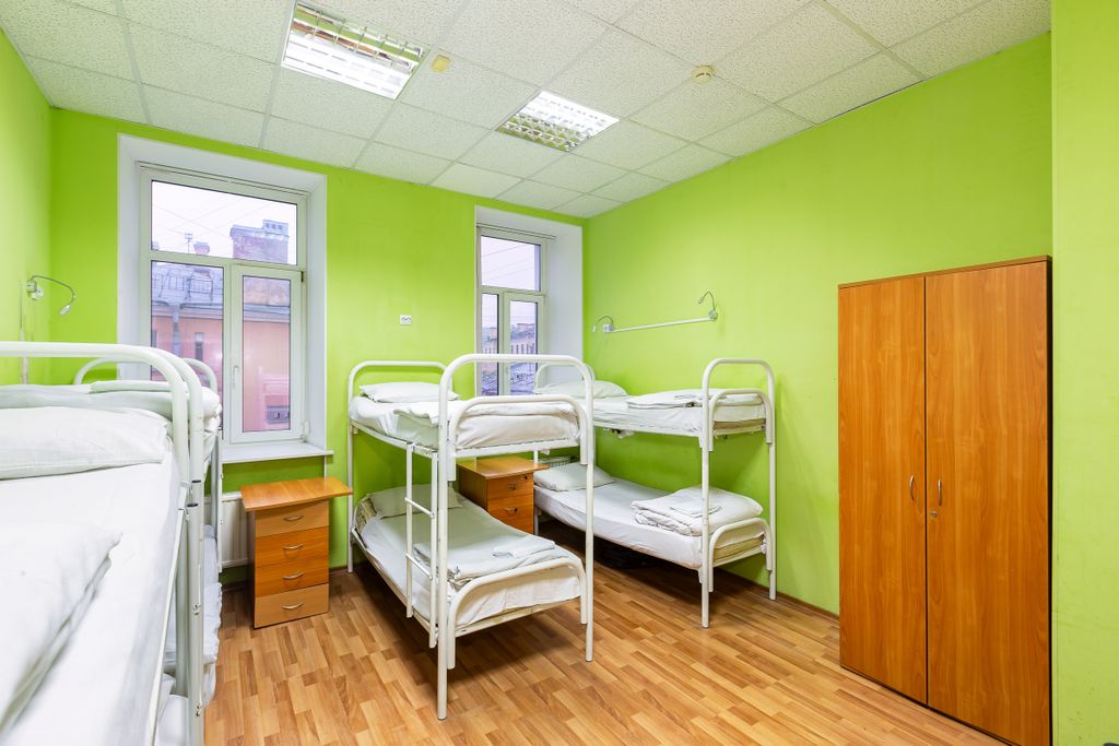 Многоместный мужской номер десятиместный