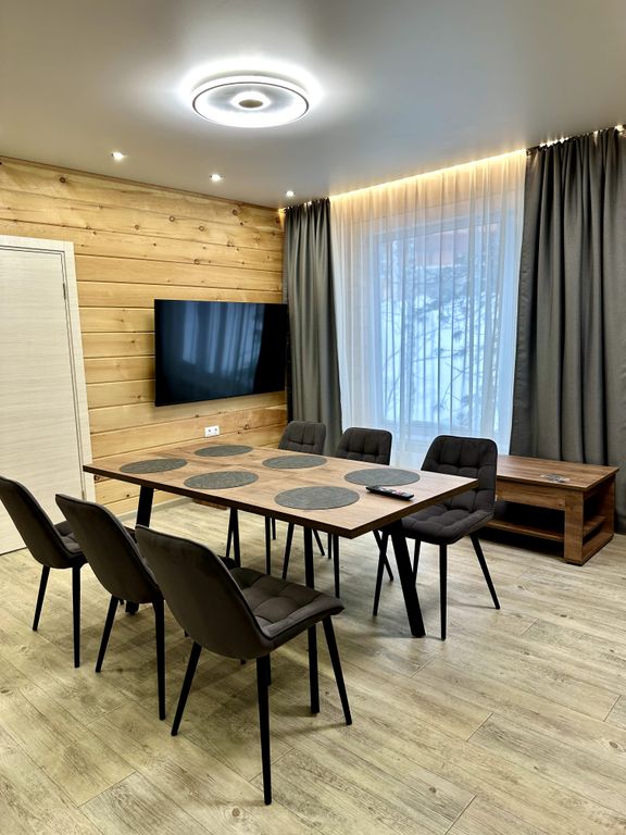 Многоместный смешанный номер апартамент 4+2 на втором этаже №5