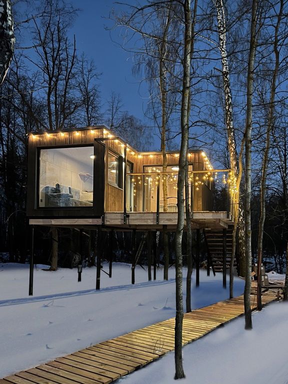 Отдельный дом Домик на дереве