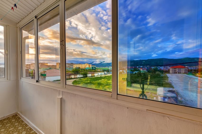 Вид на горы на закате.