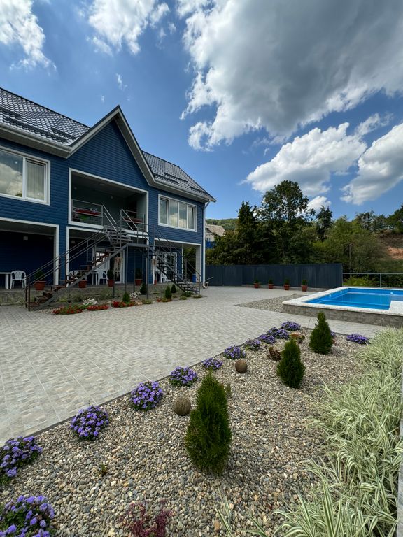 Двухэтажный двухкомнатный