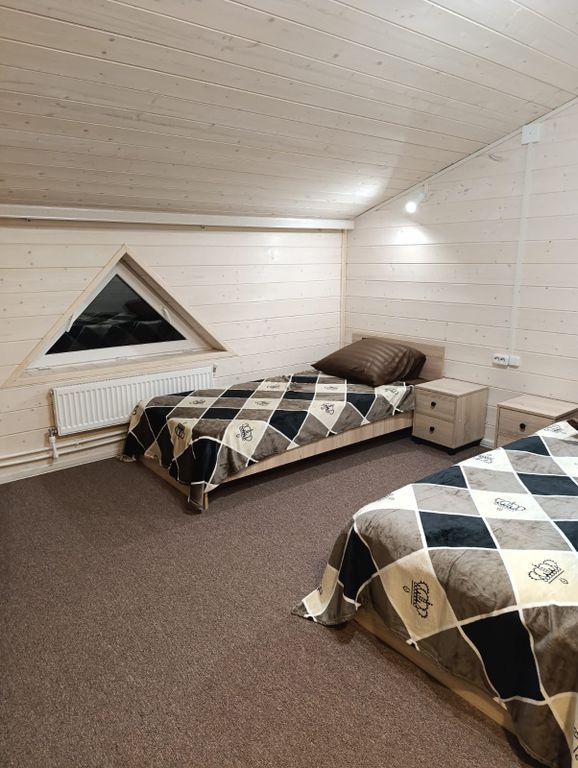 Двухместный номер с 2 отдельными кроватями улучшенный с видом на горы