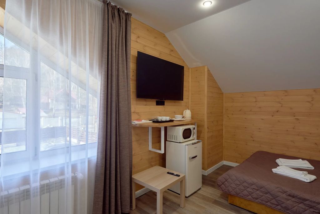 Трёхместный номер мини студия