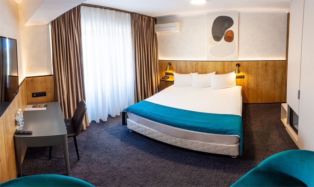 Двухместный номер с 1 кроватью стандарт угловой