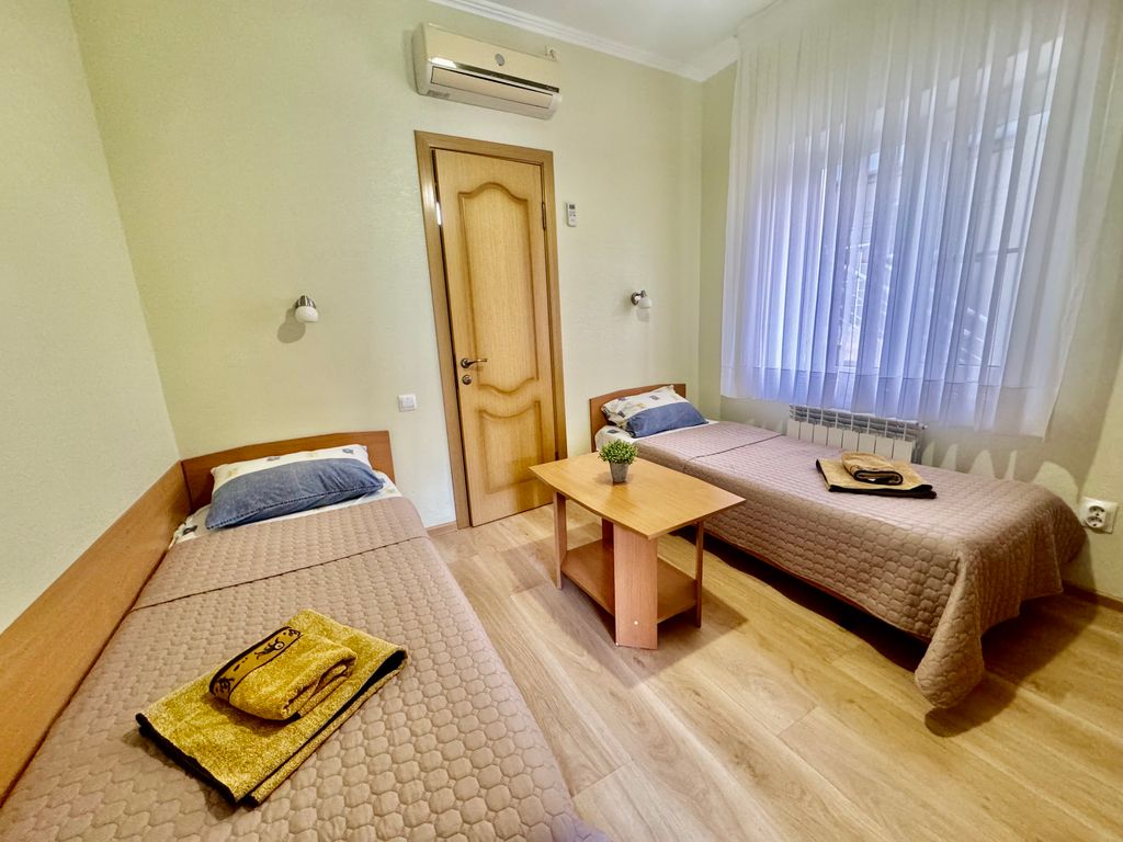 Двухместный номер с 2 отдельными кроватями стандарт