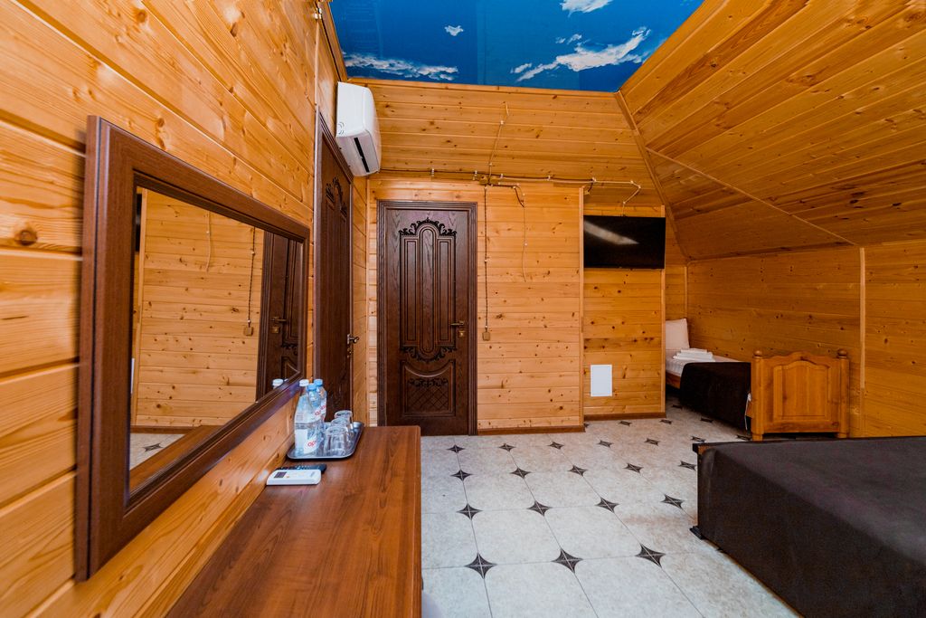 Семейный номер четырехместный двухкомнатный