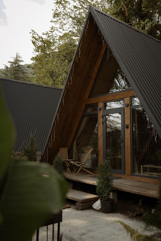 Дом с ванной, домашним кинотеатром и видом на горы