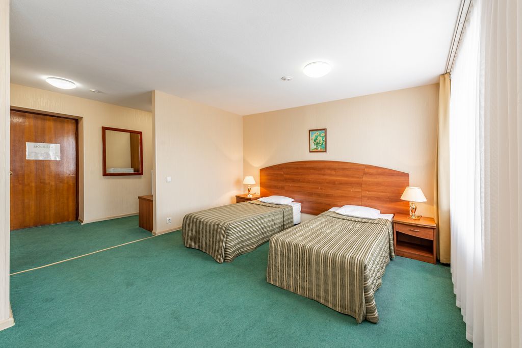 Двухместный номер с 2 отдельными кроватями Комфорт