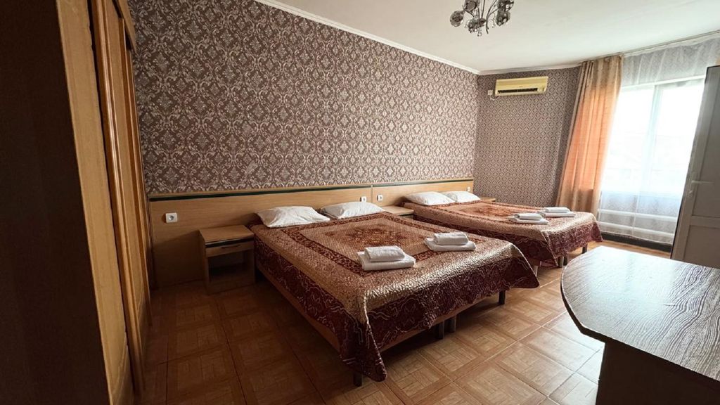 Четырёхместный номер СТАНДАРТ Четырехместный