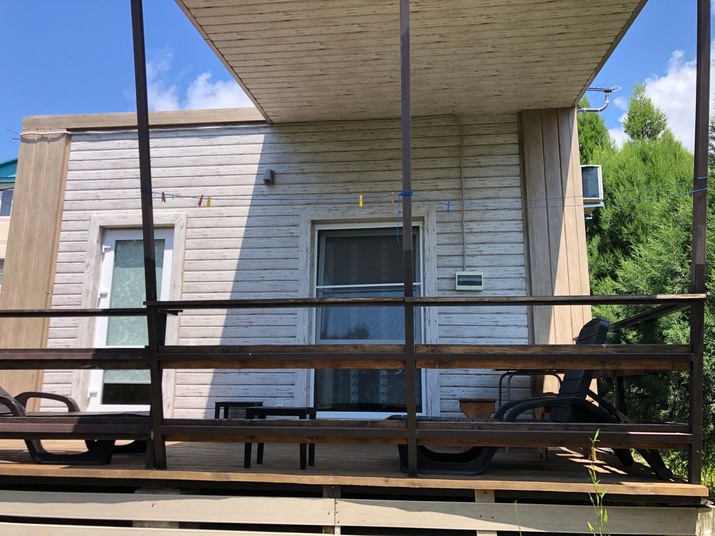 Трёхместный номер шале