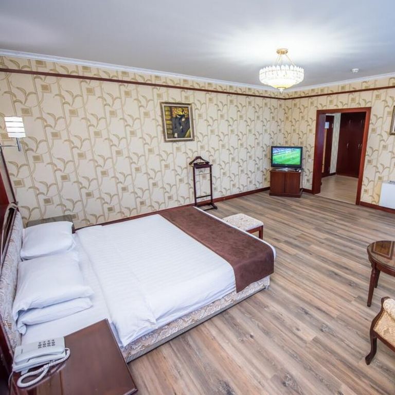 Двухместный номер с 1 кроватью Люкс