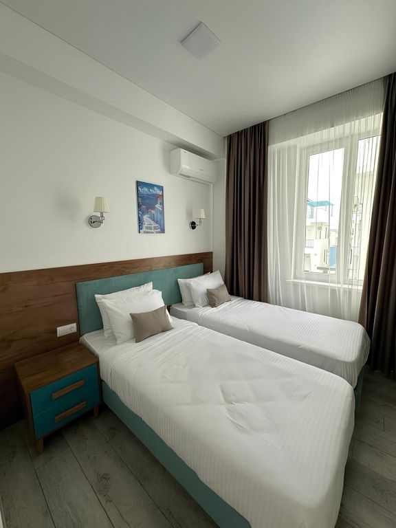 Трёхместный номер люкс