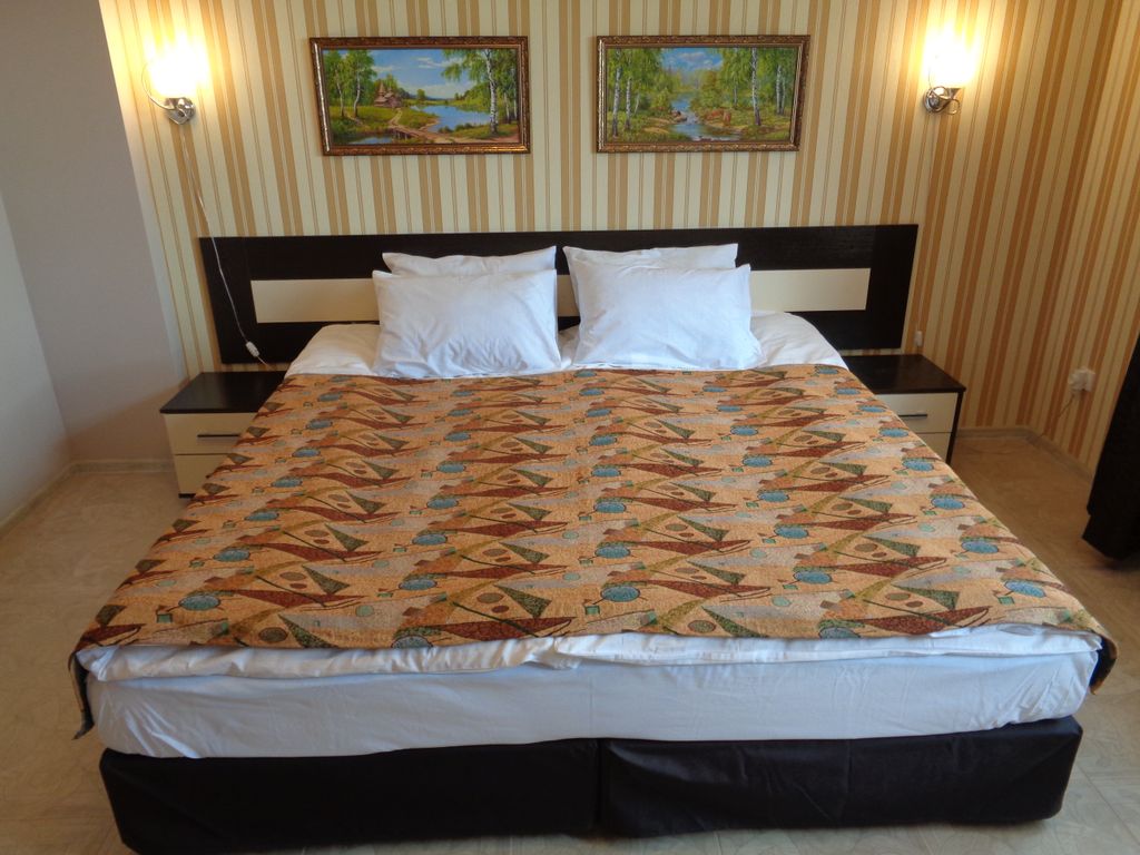 Двухместный номер с 1 кроватью улучшенный