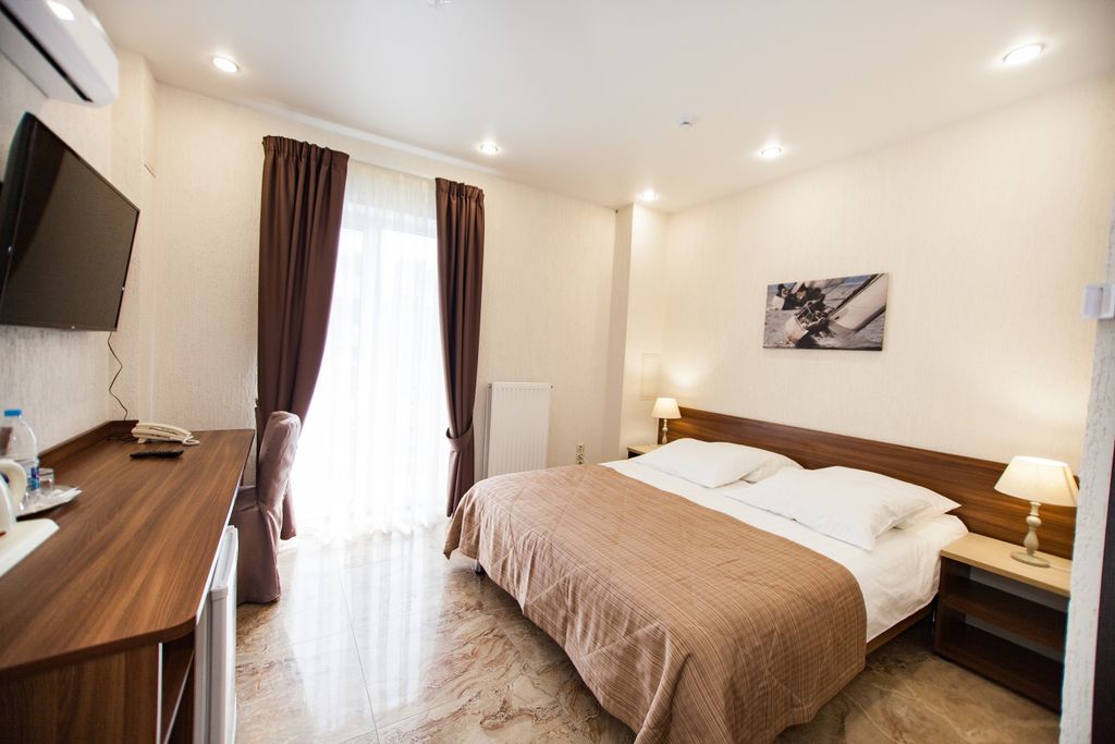 Двухместный номер с 1 кроватью улучшенный