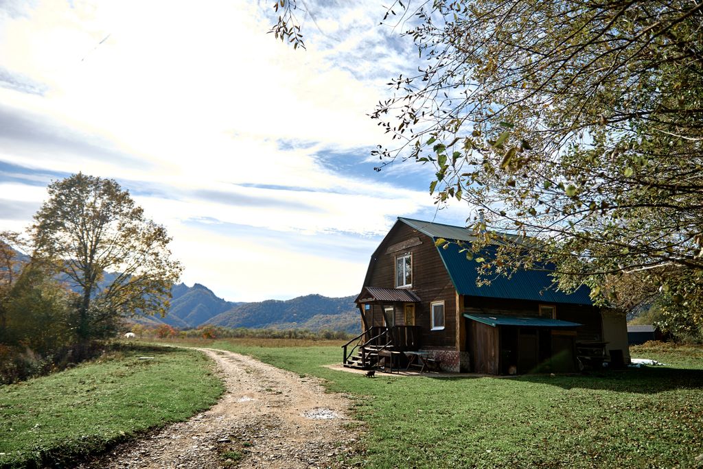 Дом коттедж