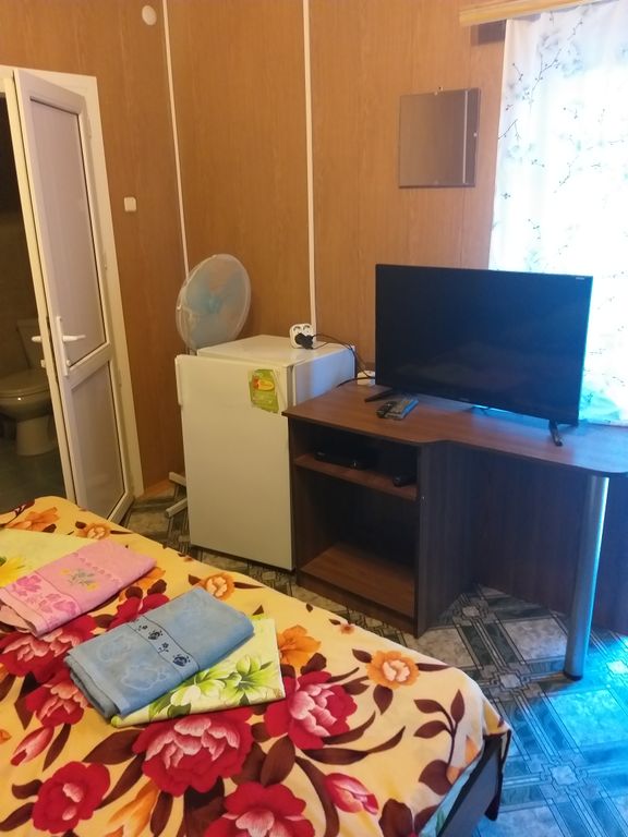 Двухместный номер с 2 отдельными кроватями с душем и туалетом