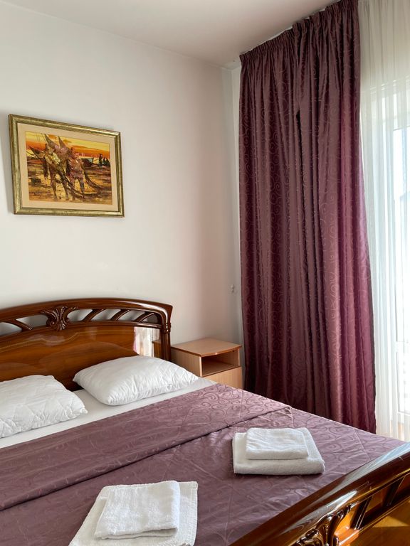 Апартаменты 1-комнатные с балконом