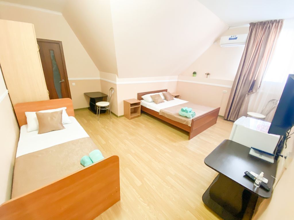 Трёхместный номер стандарт