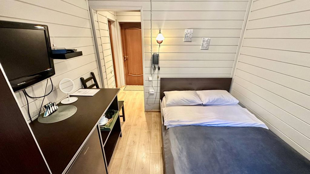 Двухместный номер с 1 кроватью для двоих №2