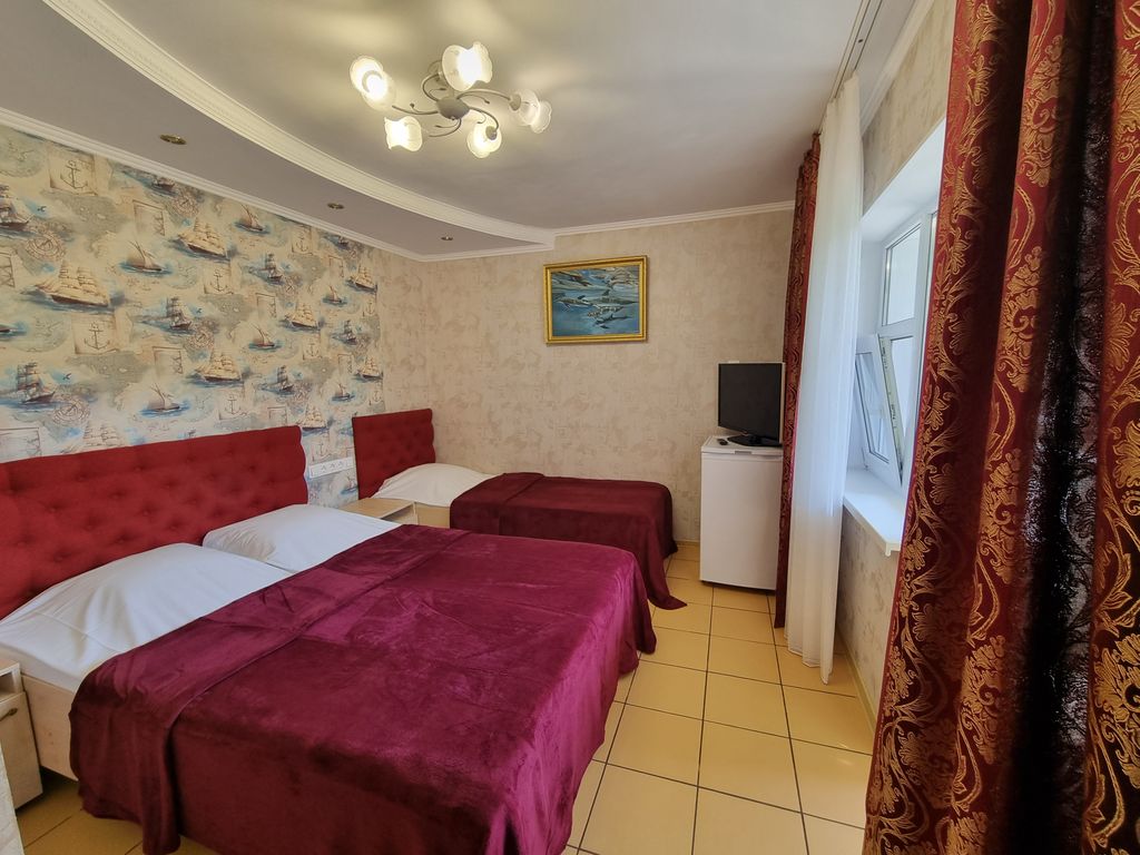 Трёхместный номер стандарт