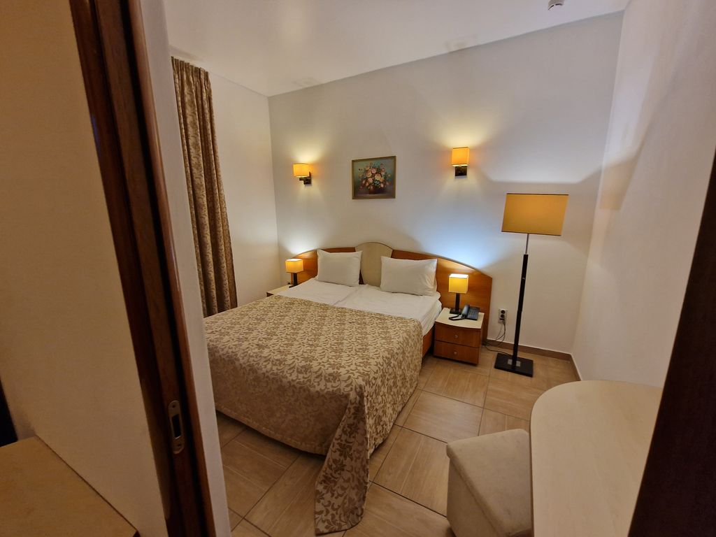 Четырёхместный номер стандарт 2-комнатный