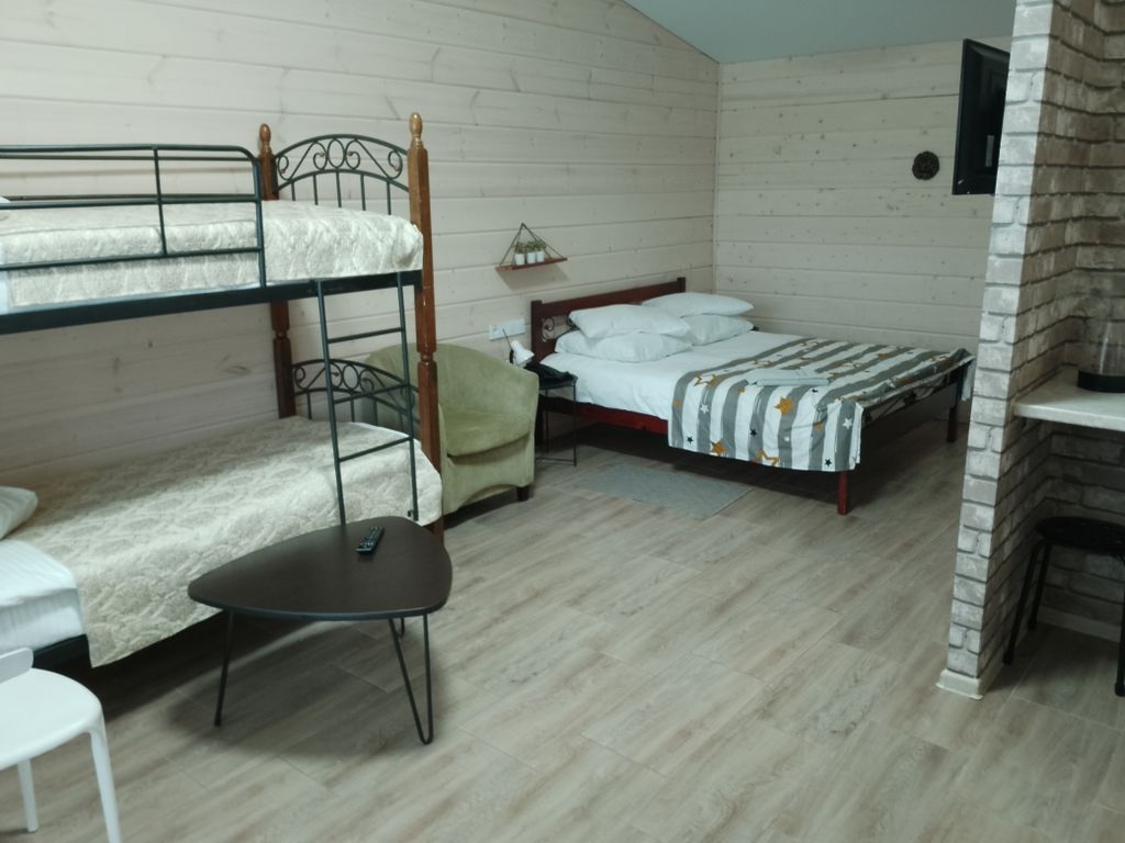 Семейный номер комфорт улучшенный № 11