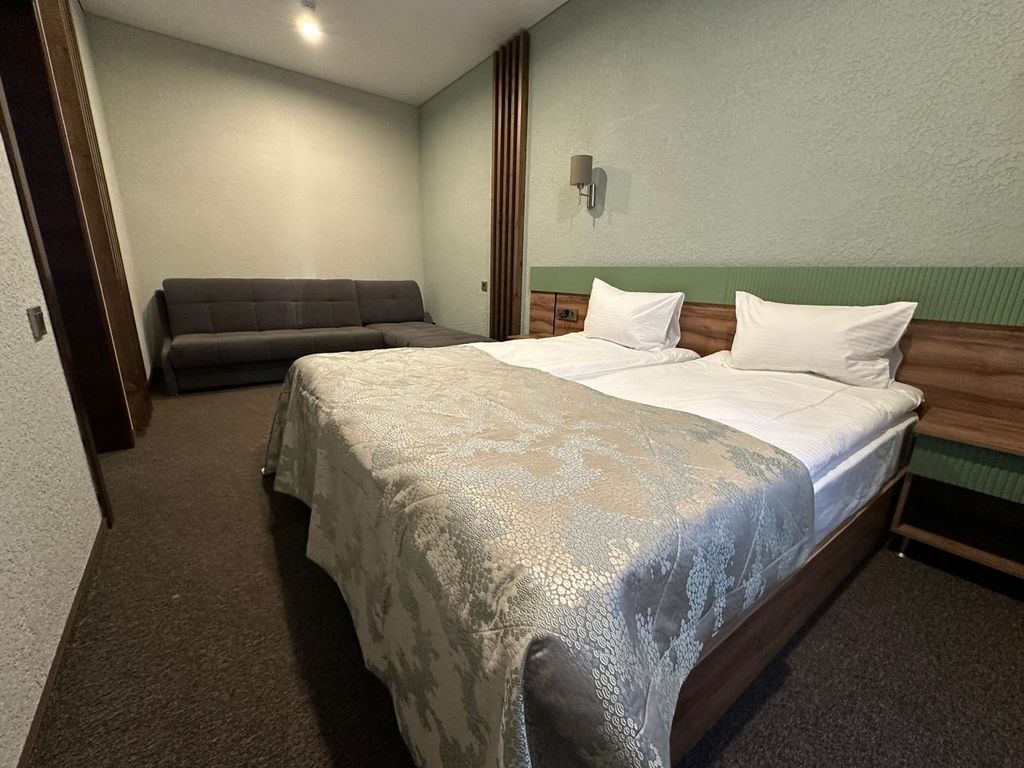 Семейный номер двухкомнатный Люкс