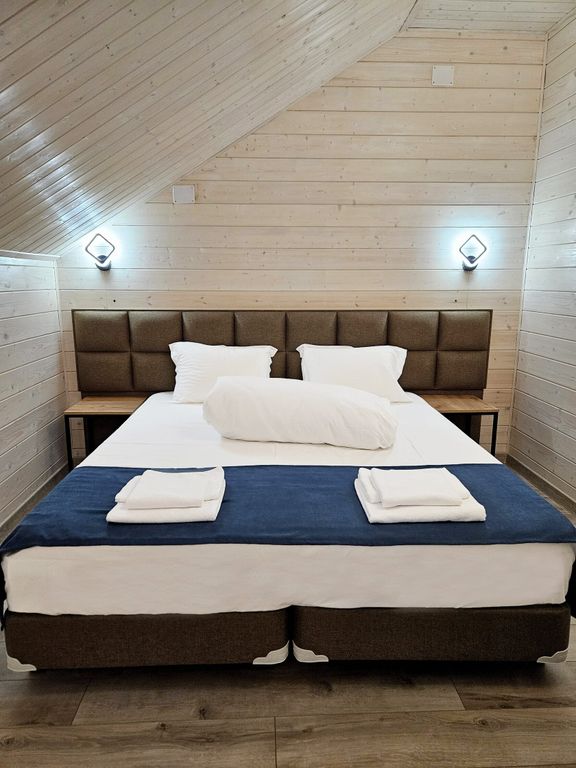 Четырёхместный номер Люкс Двухкомнатный с двумя балконами №5