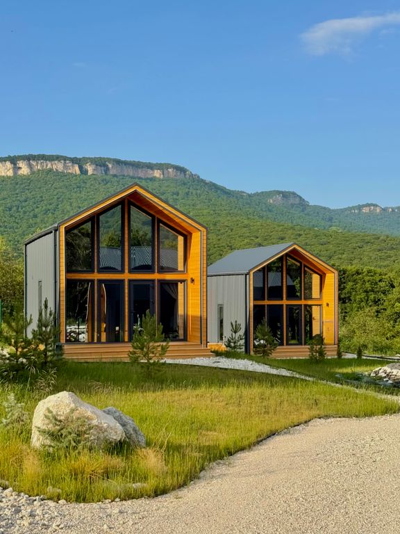 Дом Двухуровневый четырехместный