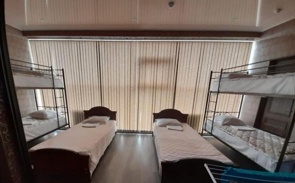 Семейный номер шестиместный эконом