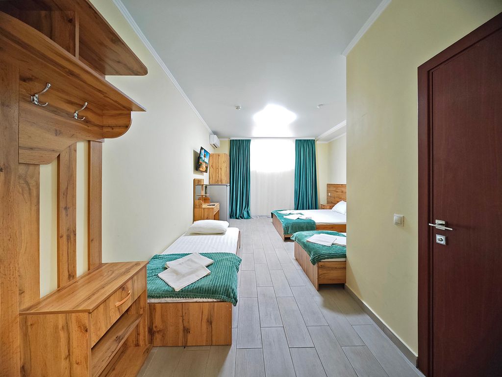 Четырёхместный номер стандарт