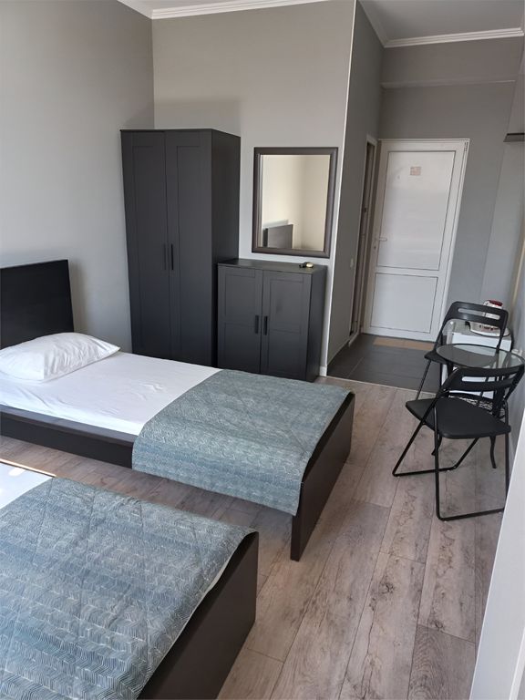 Двухместный номер с 2 отдельными кроватями  и панорамным окном