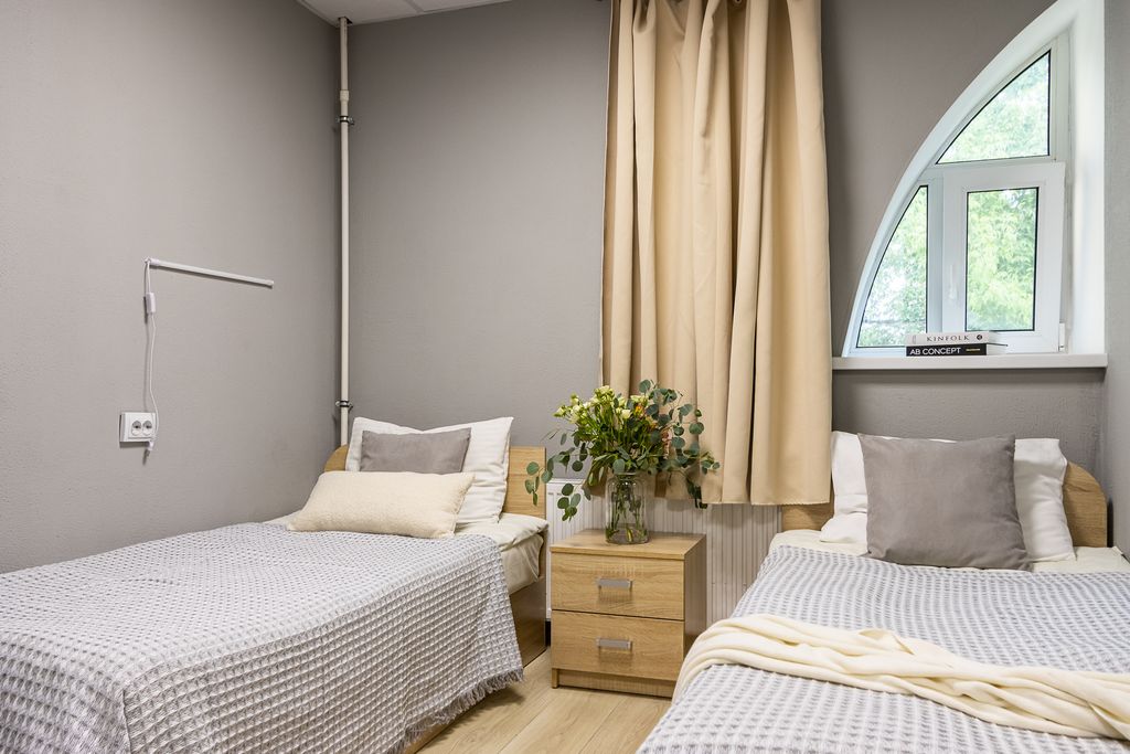 Двухместный номер с 2 отдельными кроватями и собственной ванной Стандартный