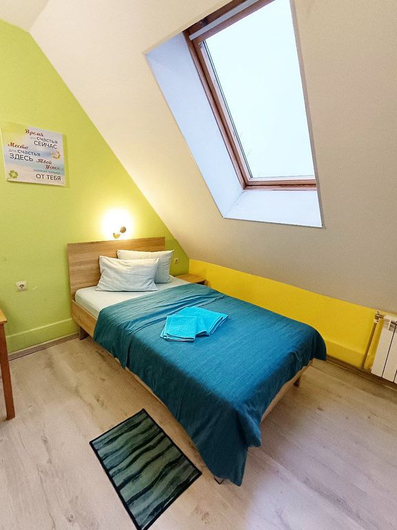 Одноместный номер Стандартный одноместный номер на мансардном этаже №502