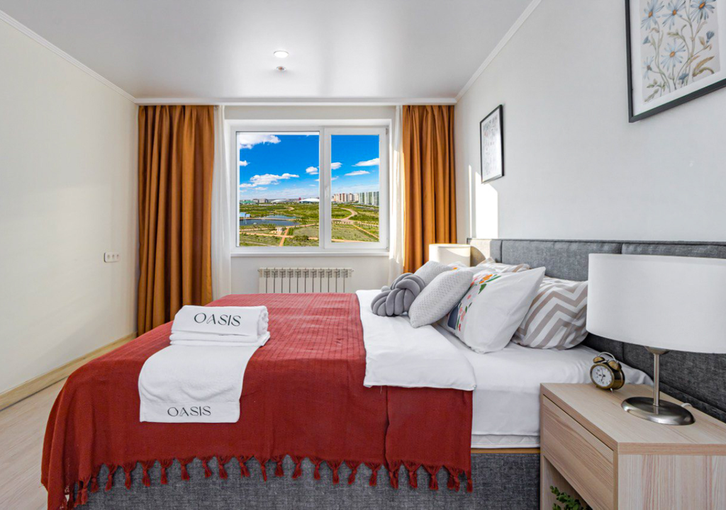 Семейный номер улучшенный с видом на город