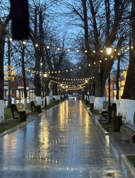 Уютное место для прогулок в двух шагах от домика 