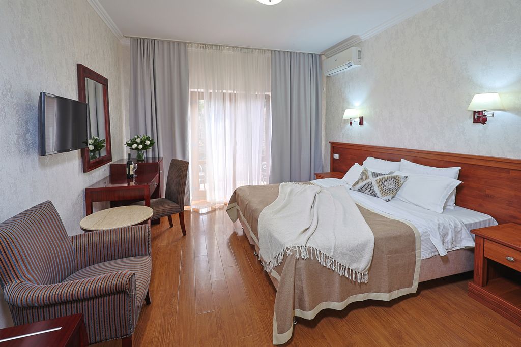 Двухместный номер с 1 кроватью К1 Стандарт