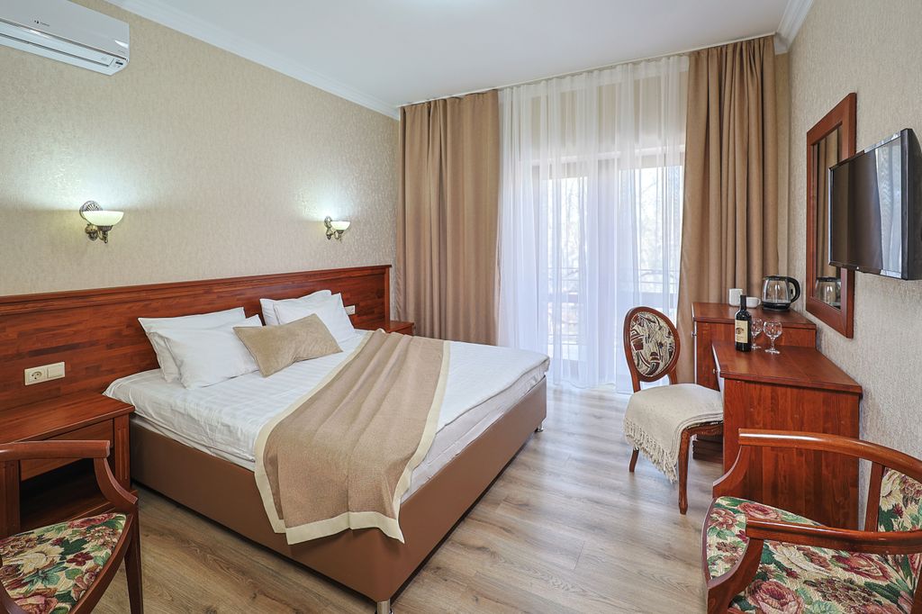 Четырёхместный номер К2 Стандарт двухкомнатный