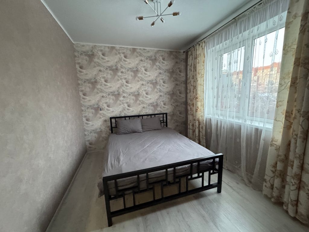 Семейный номер люкс с видом на город