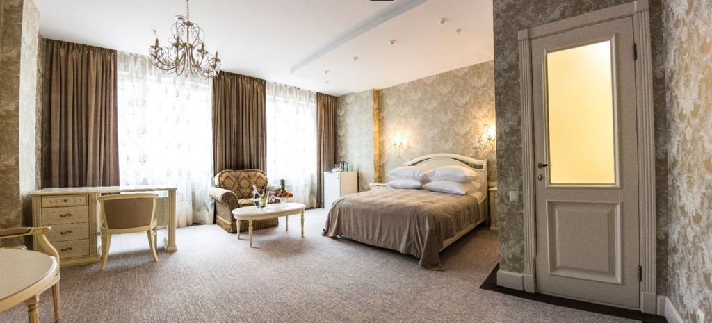 Двухместный номер с 1 кроватью люкс "Classic"