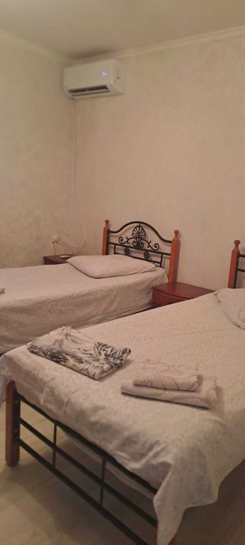 Двухместный номер с 2 отдельными кроватями эконом №2 1 этаж