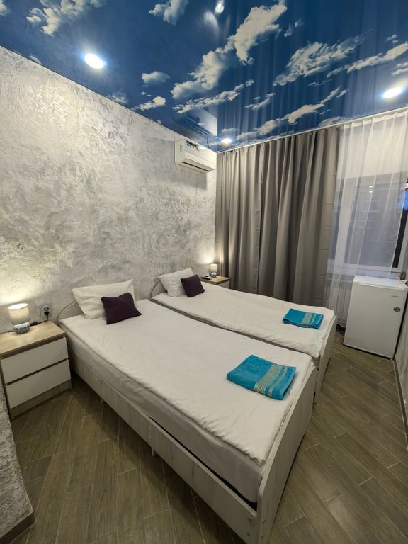 Двухместный номер с 2 отдельными кроватями стандарт