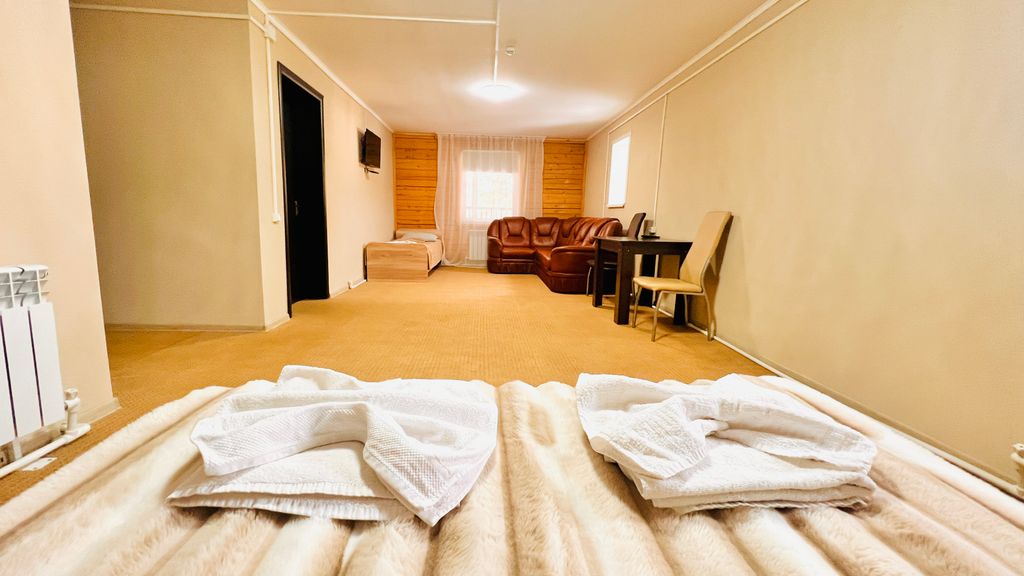 Апартаменты семейный пятиместный (Дом Катунь)