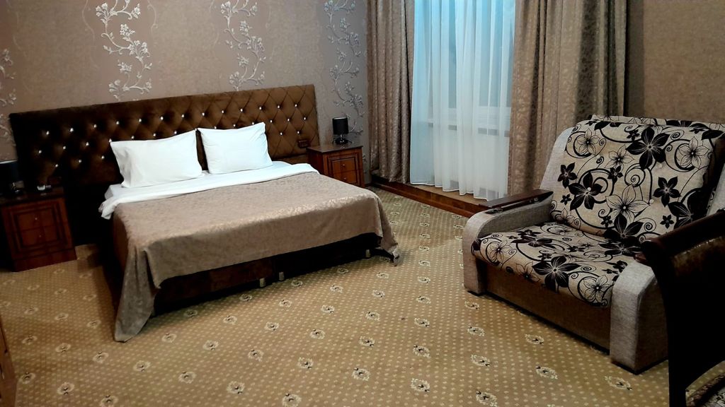 Двухместный номер с 1 кроватью полулюкс